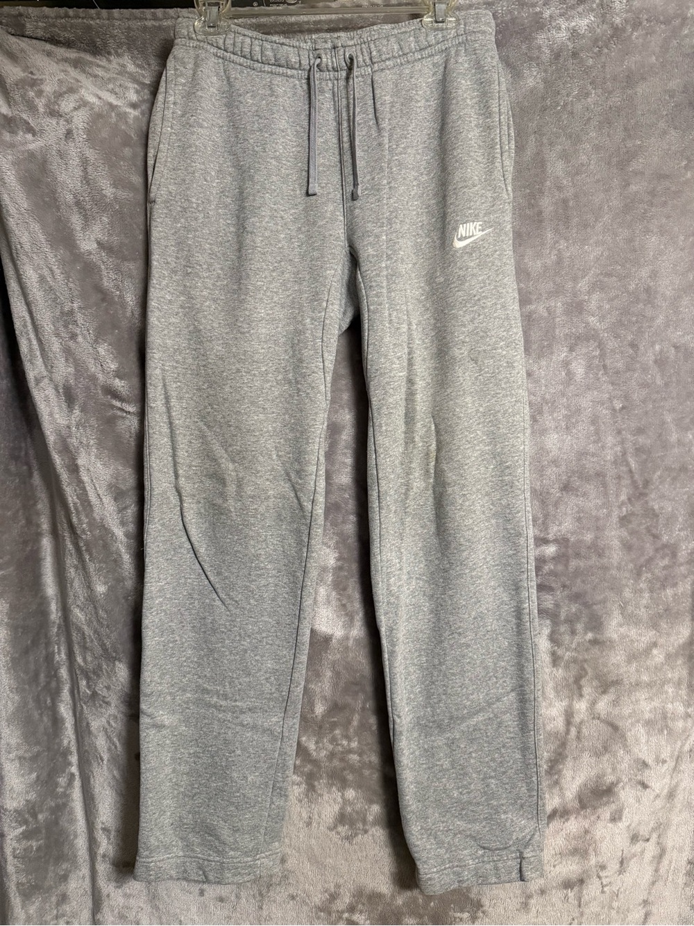 Nike Gray Fleece Women’s Sweatpants with White Logo